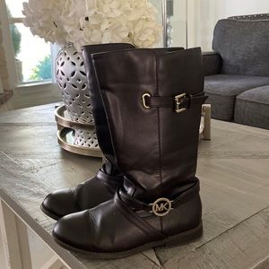 MK Girl Boots